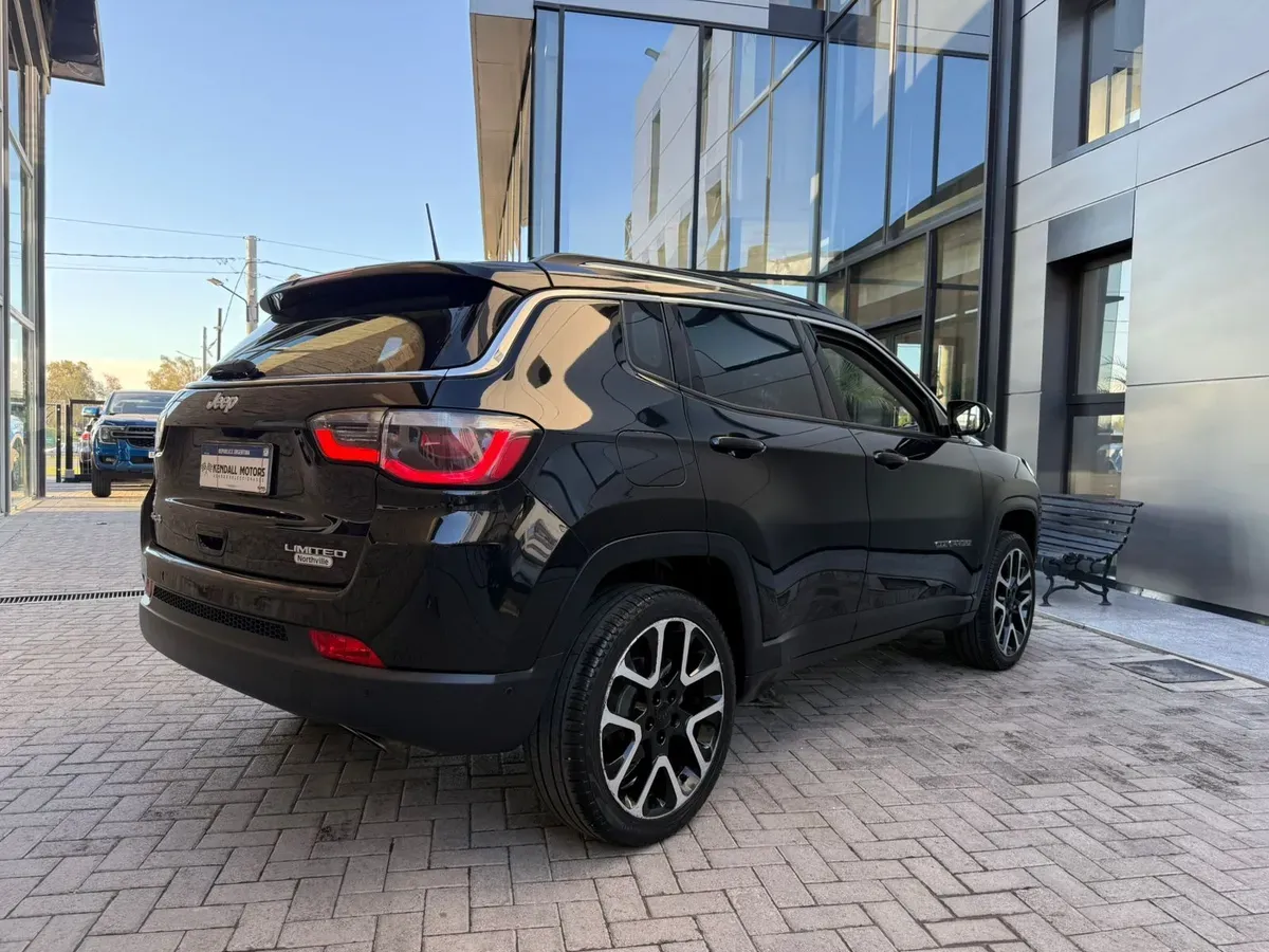 Mirá esta publicación de Jeep Compass
