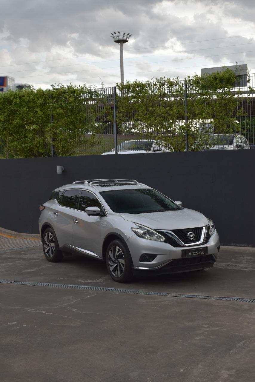 Mira esta publicación de Nissan Murano 2017 en Motordil