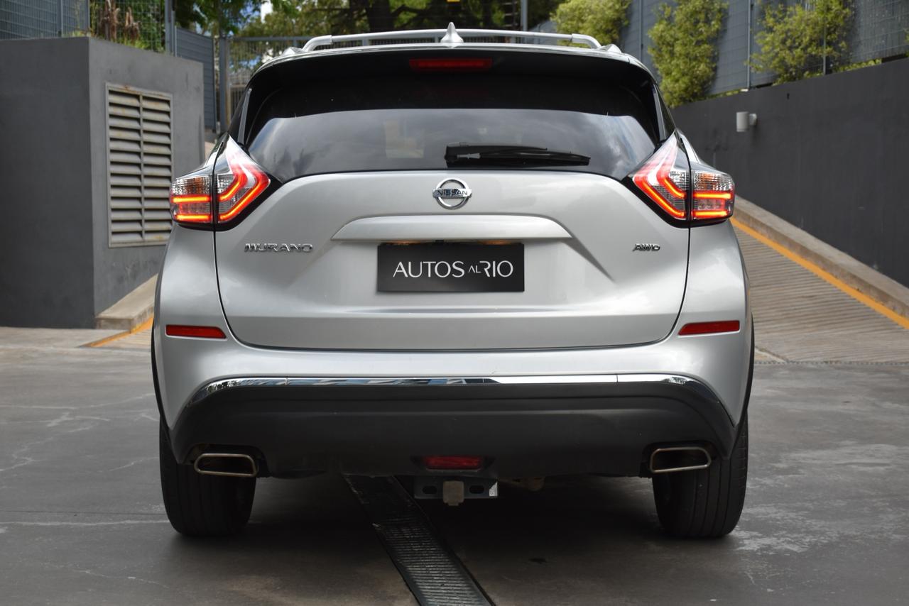 Mira esta publicación de Nissan Murano 2017 en Motordil