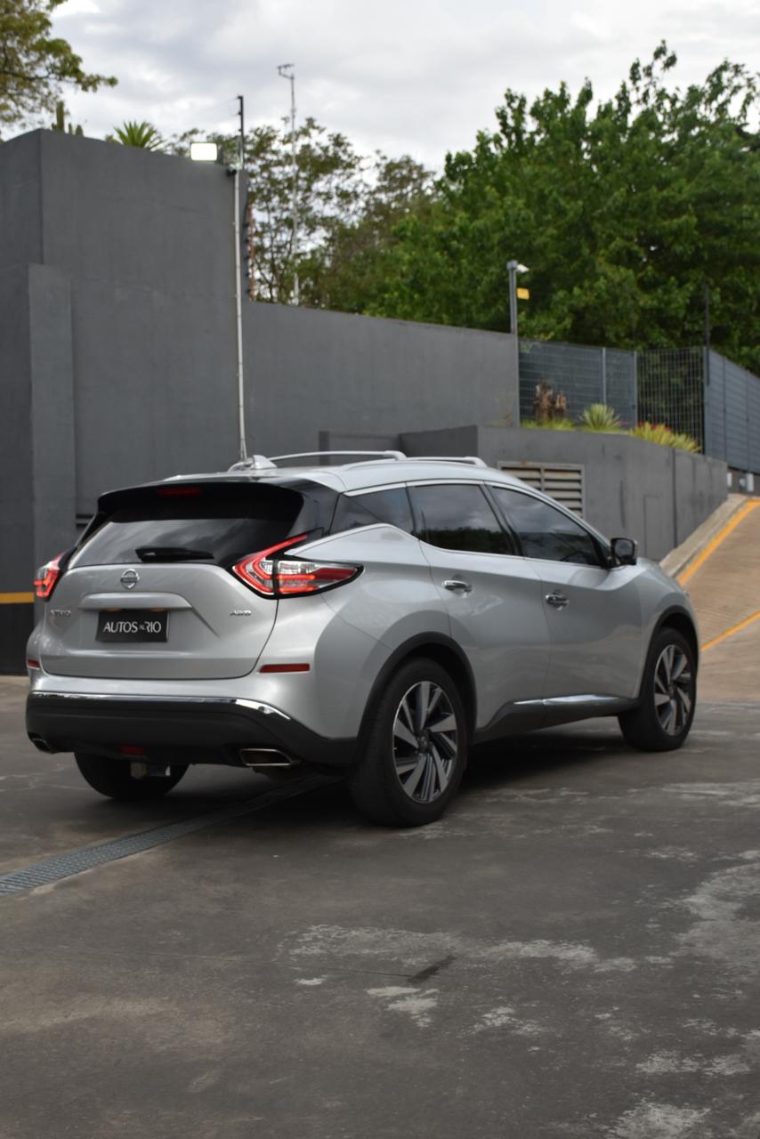 Mira esta publicación de Nissan Murano 2017 en Motordil