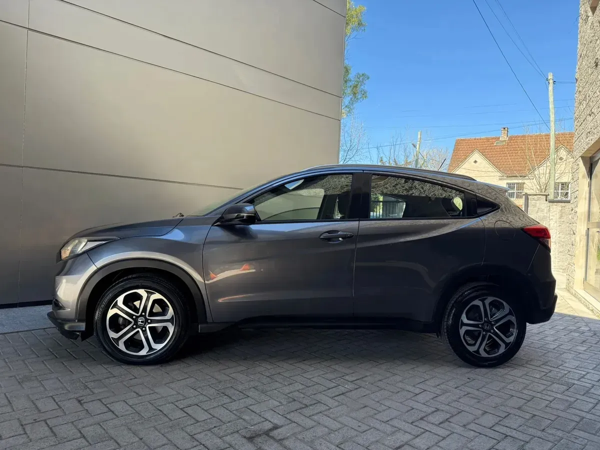 Mira esta publicación de Honda HRV 2017 en Motordil