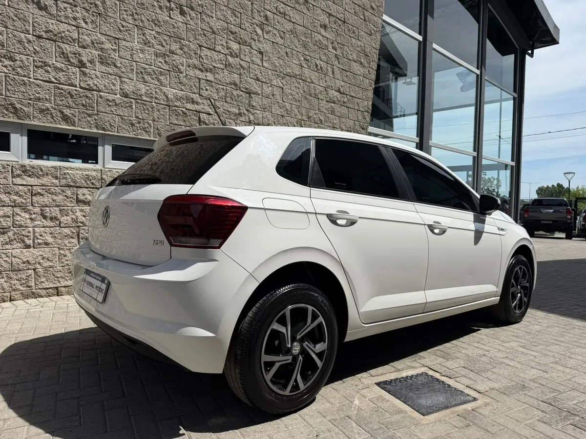 Mira esta publicación de Volkswagen Polo 2018 en Motordil