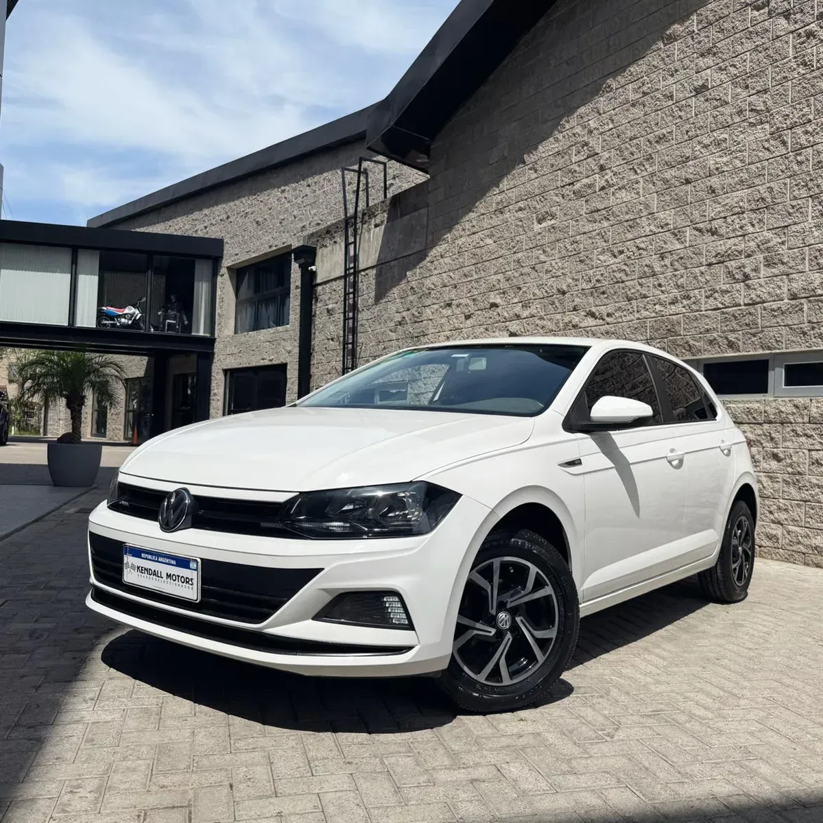 Mira esta publicación de Volkswagen Polo 2018 en Motordil
