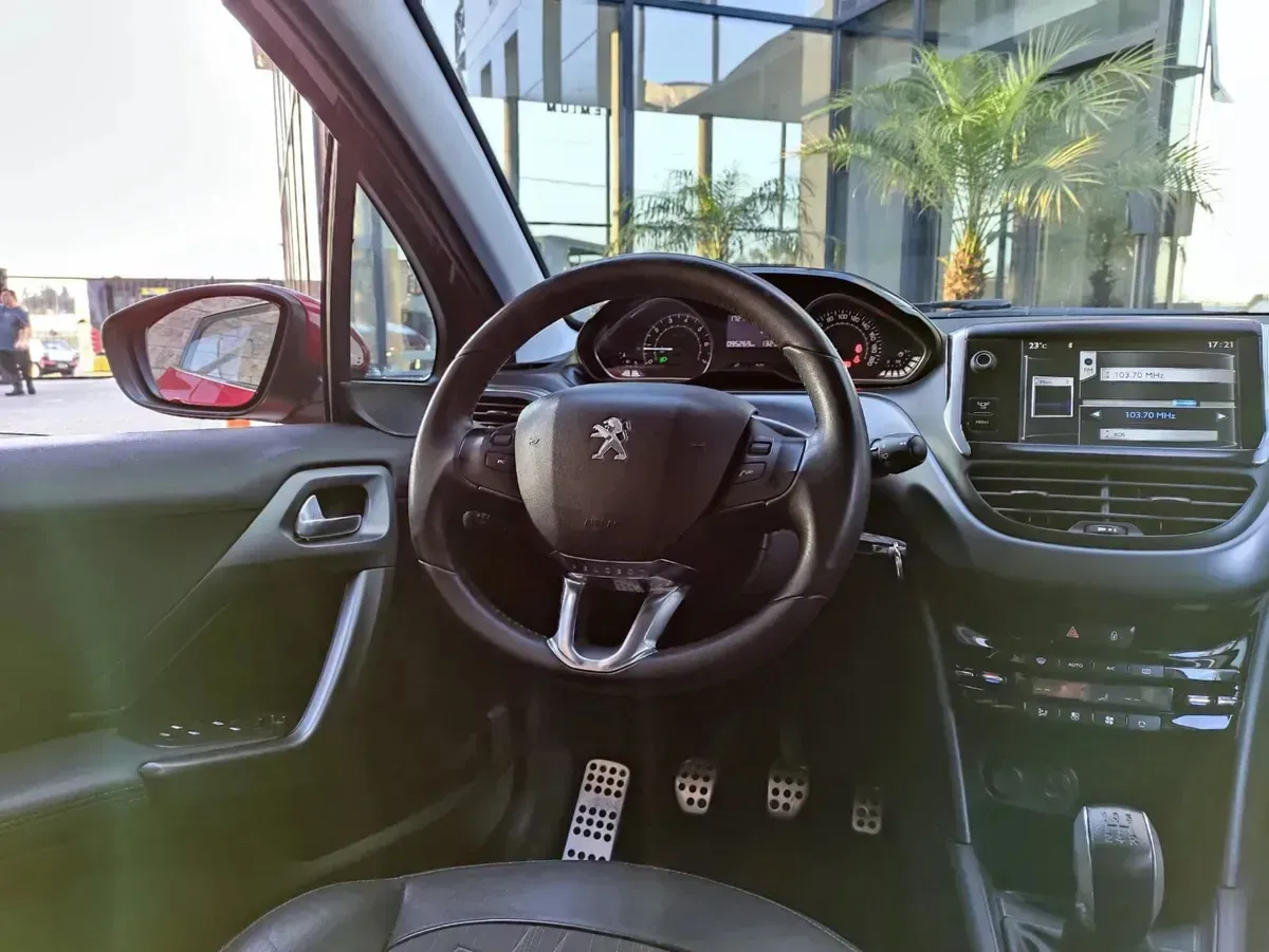 Mirá esta publicación de Peugeot 208