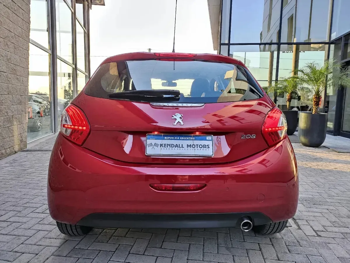 Mira esta publicación de Peugeot 208 2015 en Motordil