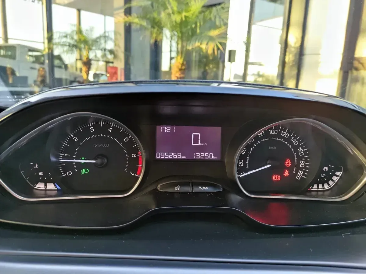 Mirá esta publicación de Peugeot 208