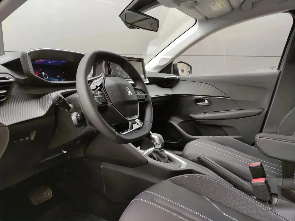 Mira esta publicación de Peugeot 208 2023 en Motordil