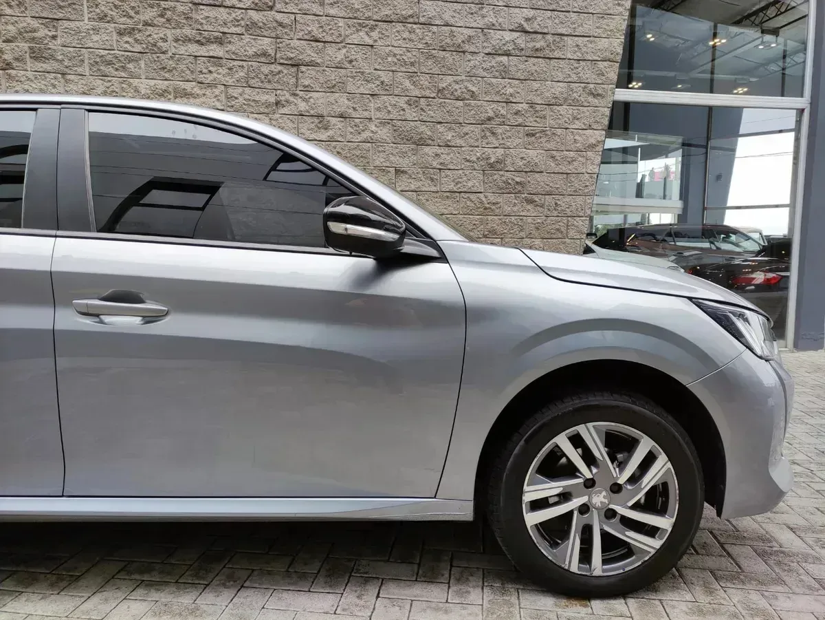 Mira esta publicación de Peugeot 208 2023 en Motordil