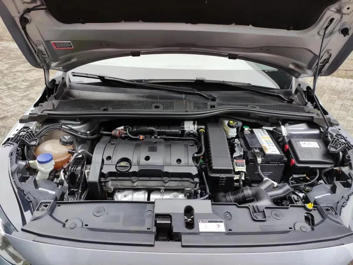Mira esta publicación de Peugeot 208 2023 en Motordil