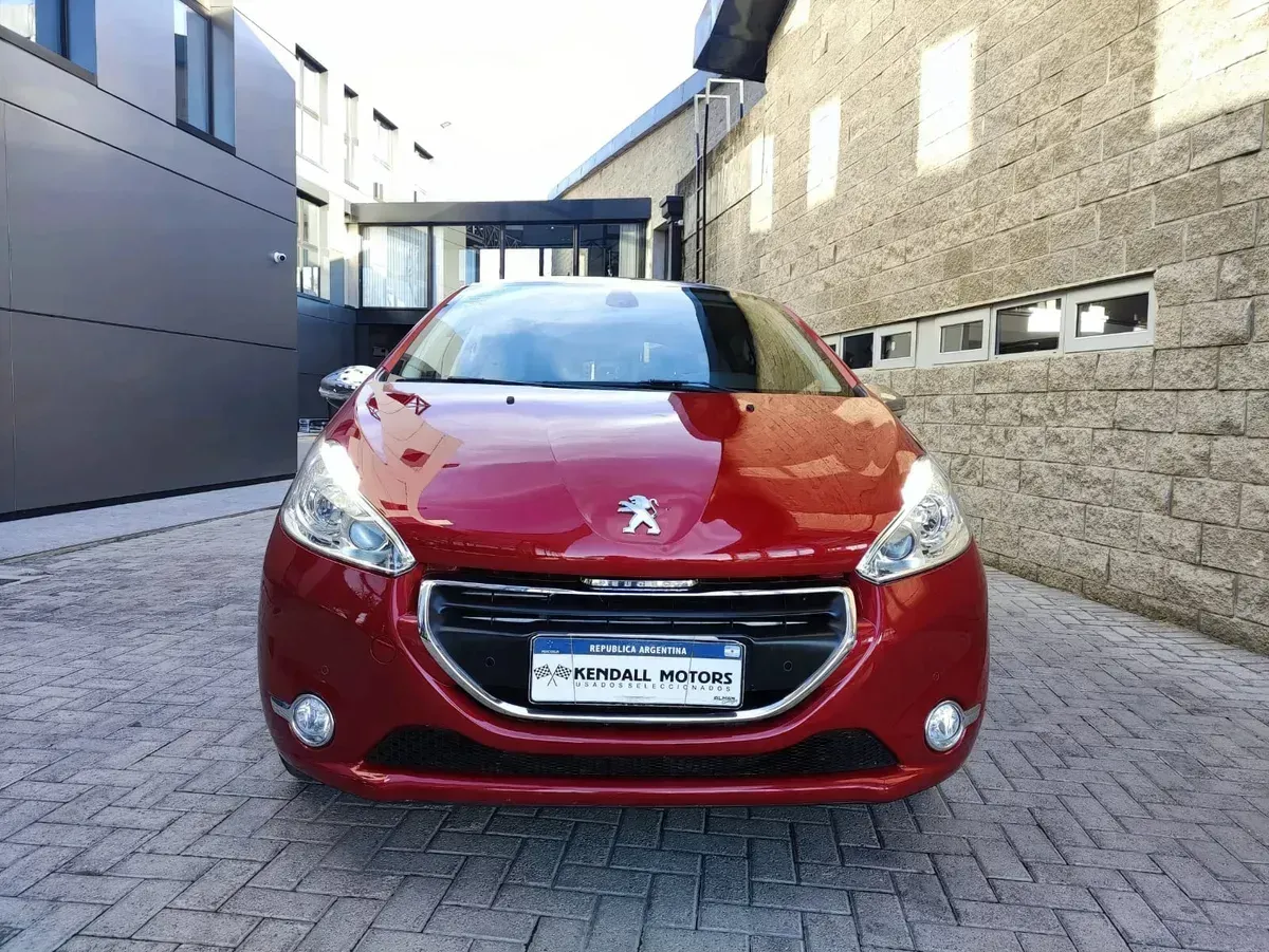 Mira esta publicación de Peugeot 208 2014 en Motordil