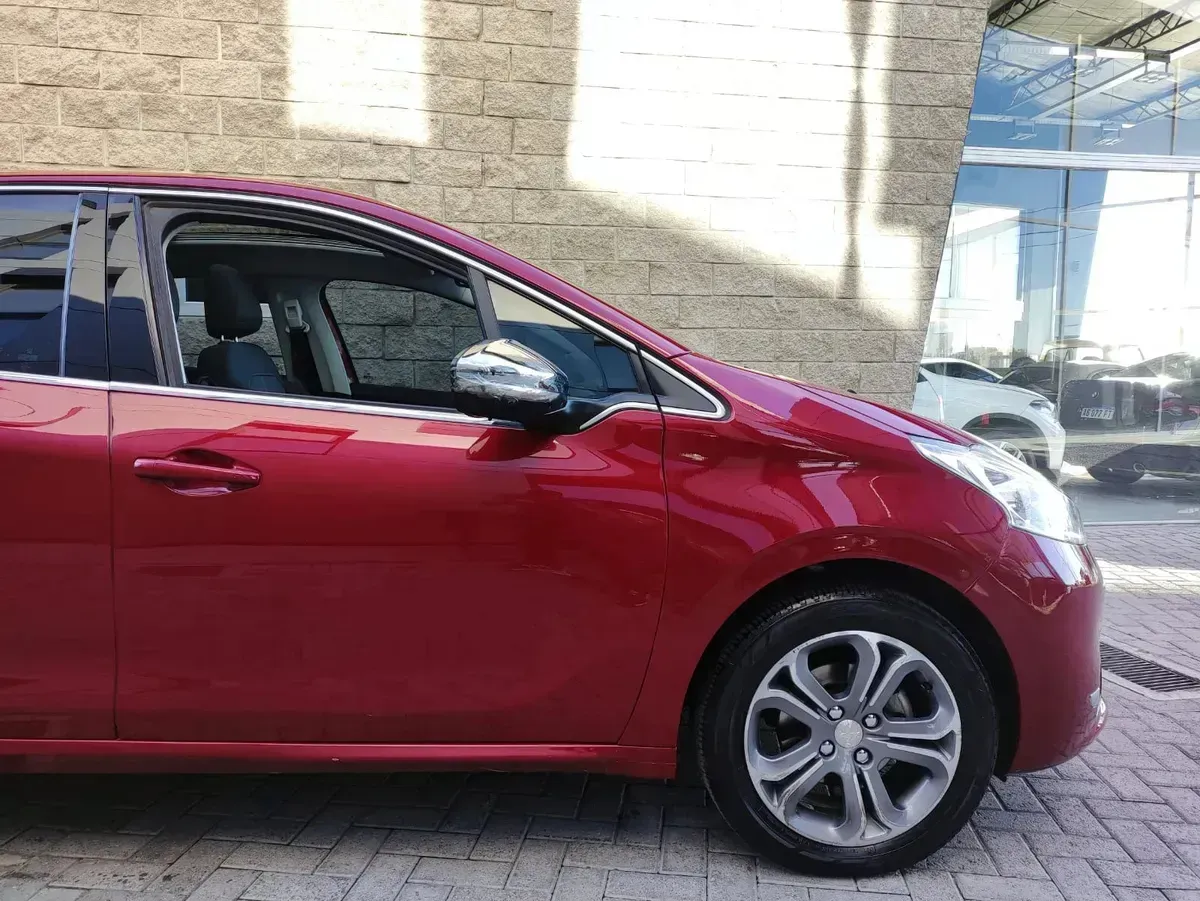 Mirá esta publicación de Peugeot 208