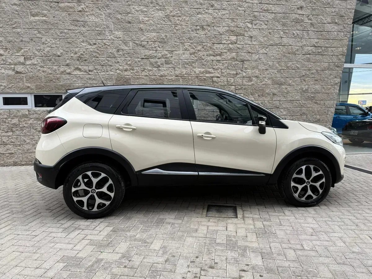 Mira esta publicación de Renault Captur 2018 en Motordil