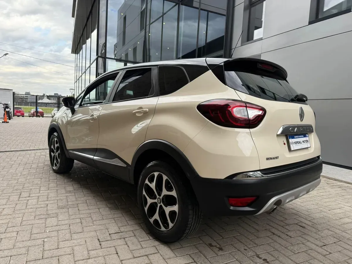 Mira esta publicación de Renault Captur 2018 en Motordil