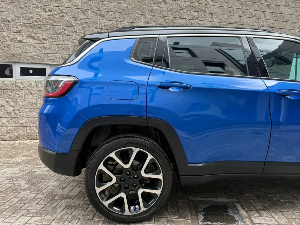 Mira esta publicación de Jeep Compass 2018 en Motordil