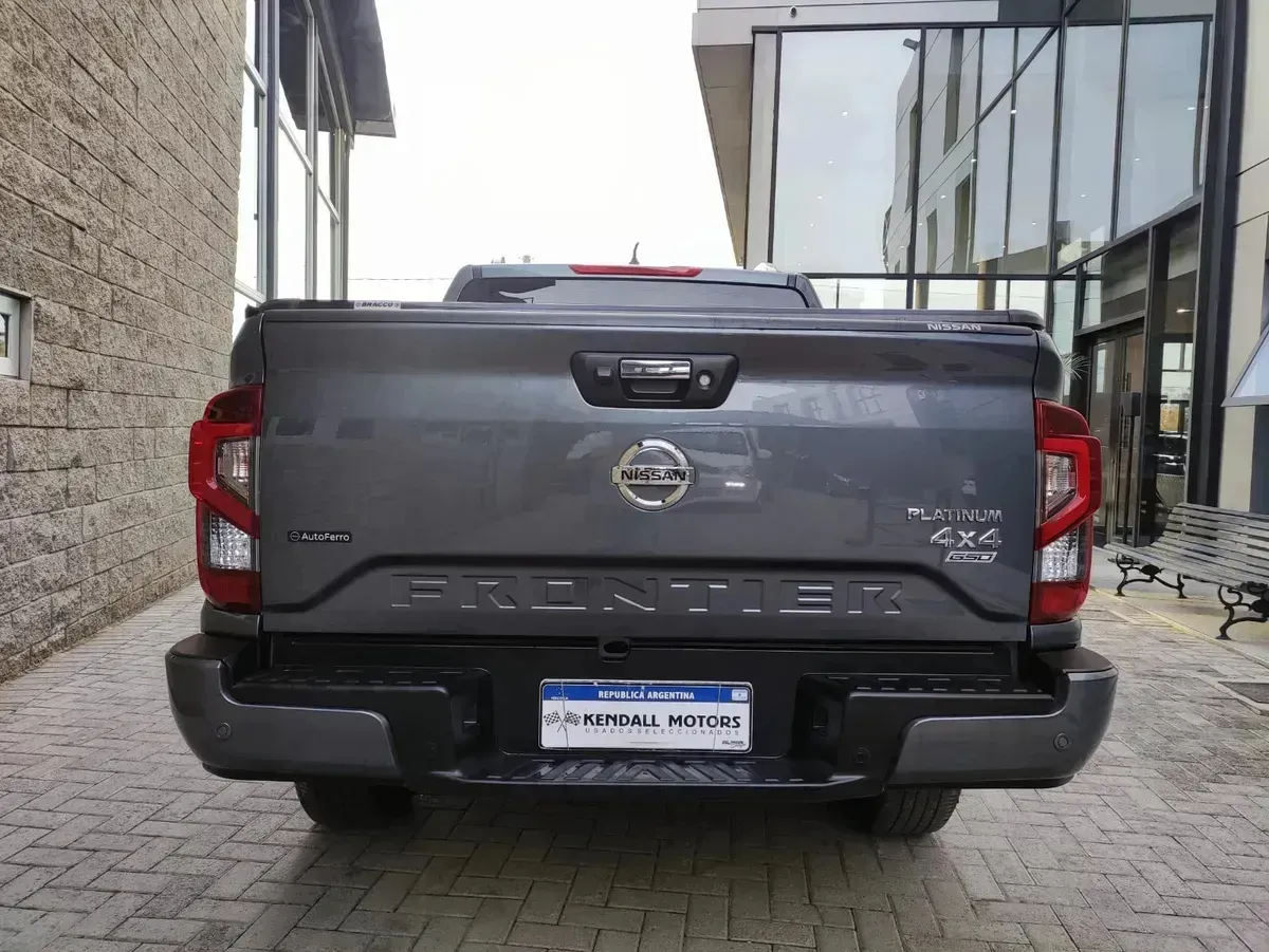 Mira esta publicación de Nissan Frontier 2023 en Motordil