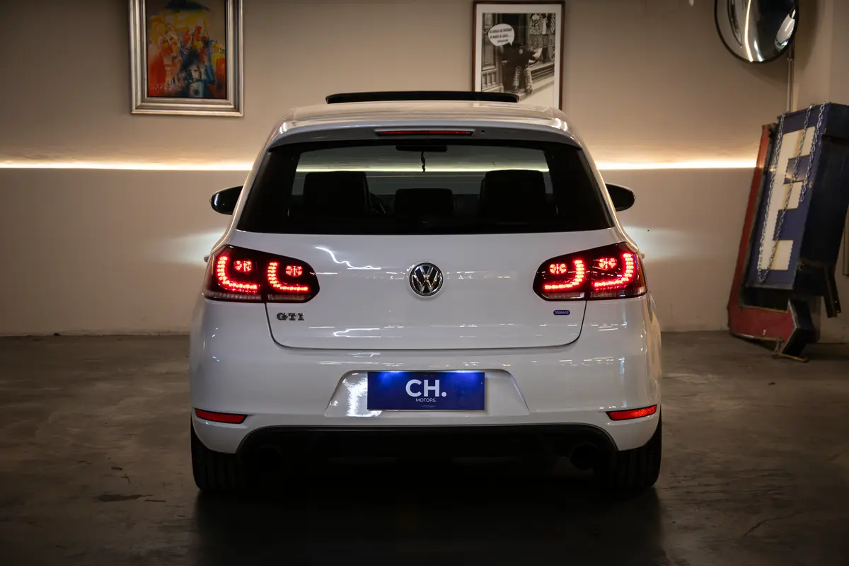 Mira esta publicación de Volkswagen Golf 2013 en Motordil