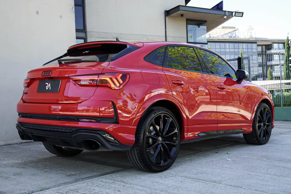 Mira esta publicación de Audi RSQ3 2024 en Motordil