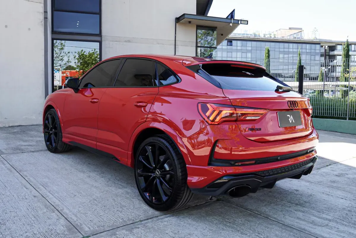 Mira esta publicación de Audi RSQ3 2024 en Motordil