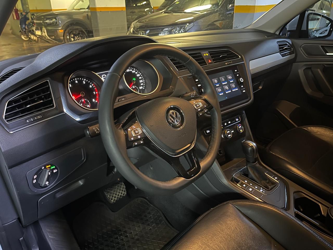 Mira esta publicación de Volkswagen Tiguan Allspace 2021 en Motordil