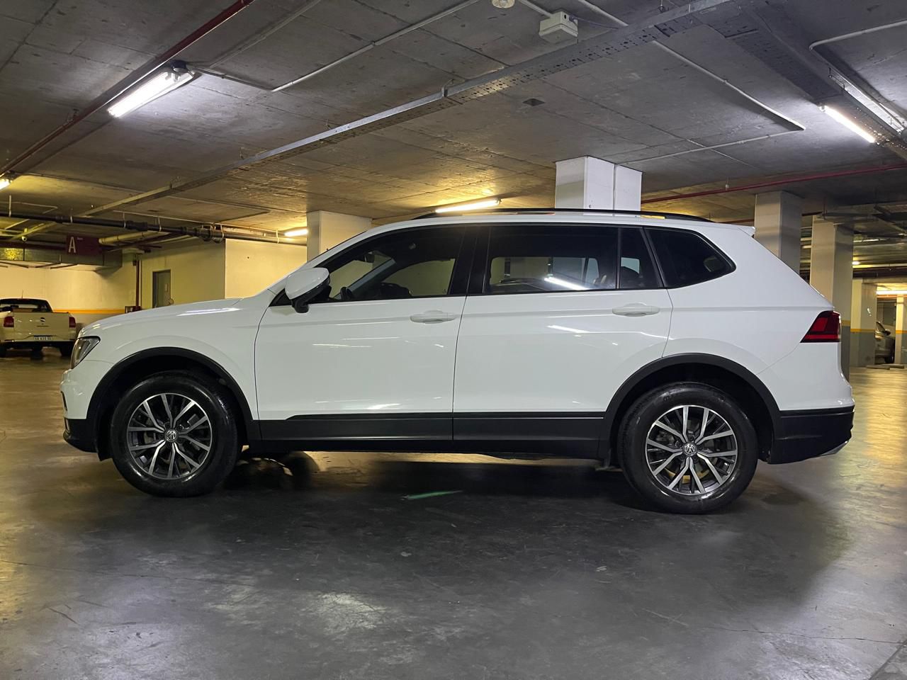 Mira esta publicación de Volkswagen Tiguan Allspace 2021 en Motordil