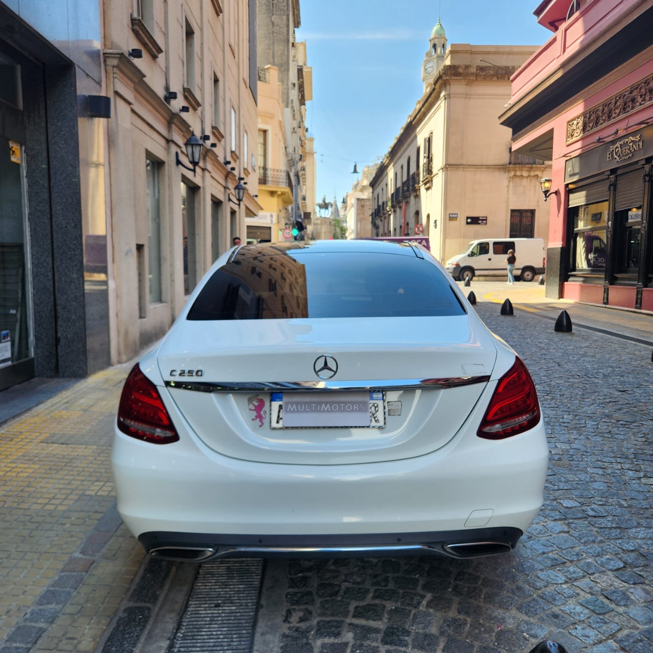 Mira esta publicación de Mercedes Benz Clase C 2017 en Motordil
