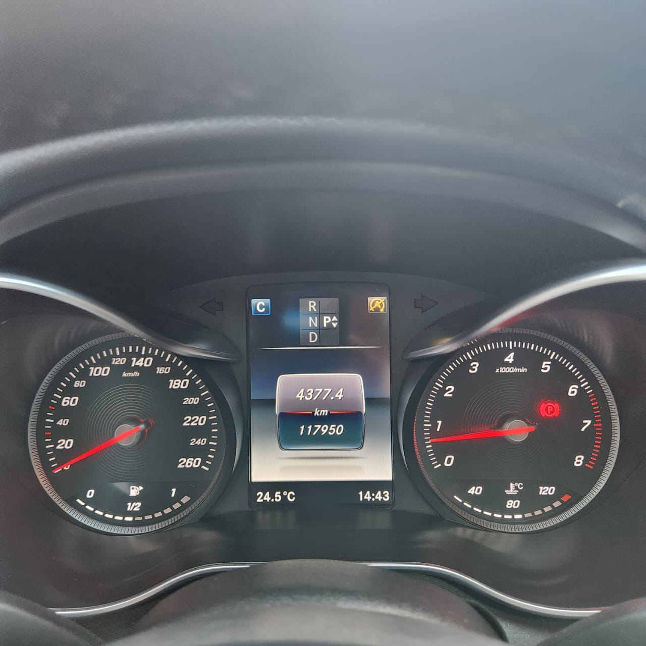 Mira esta publicación de Mercedes Benz Clase C 2017 en Motordil