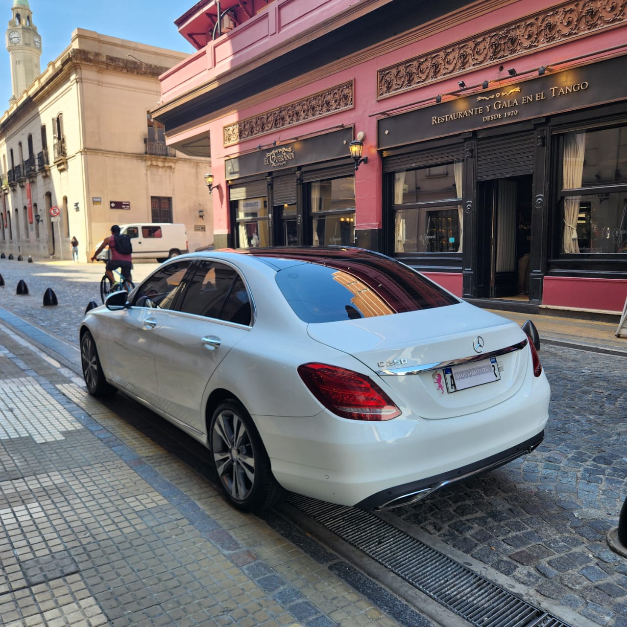 Mira esta publicación de Mercedes Benz Clase C 2017 en Motordil