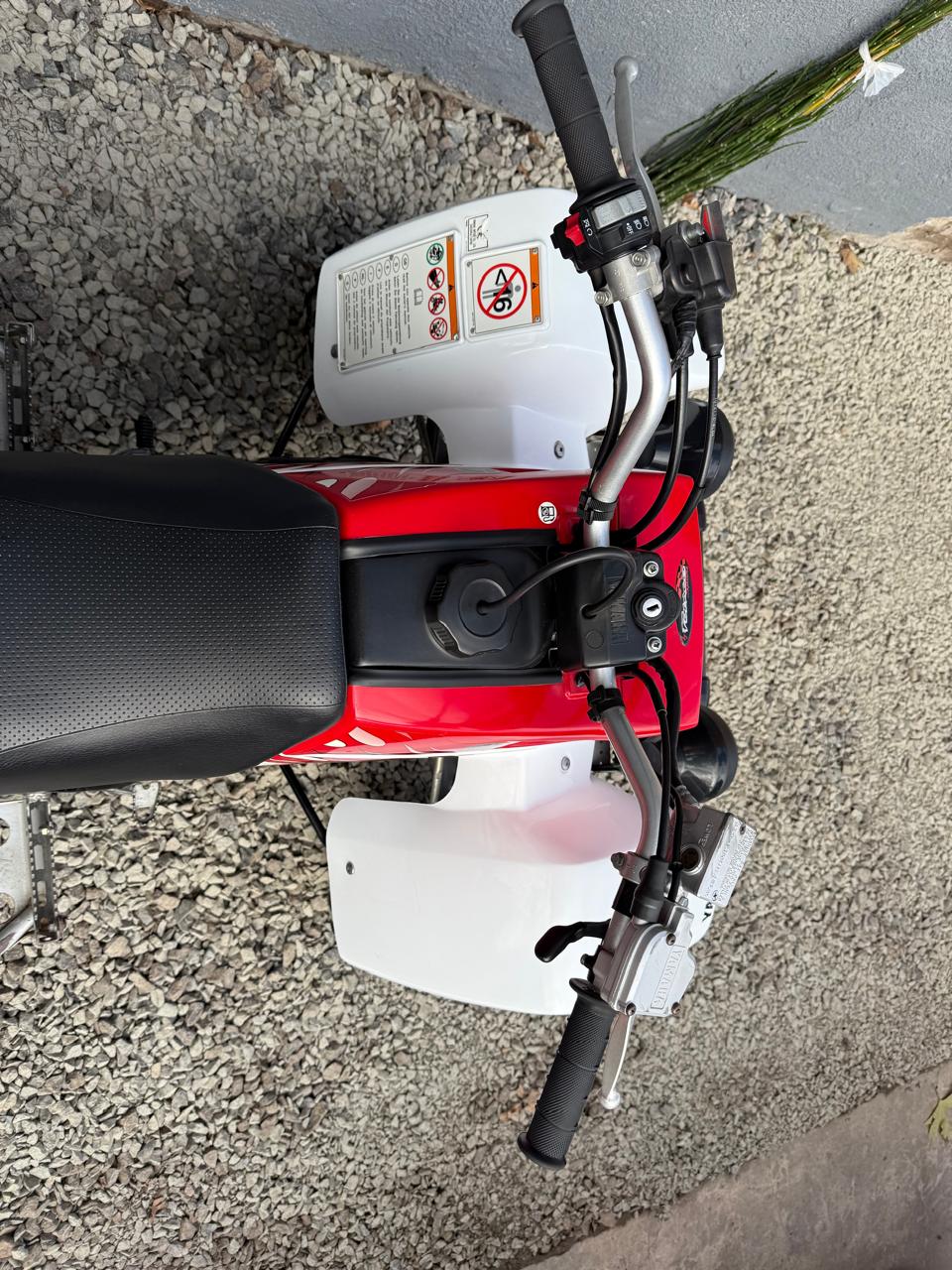 Mira esta publicación de Yamaha YFZ 350 Banshee 2009 en Motordil