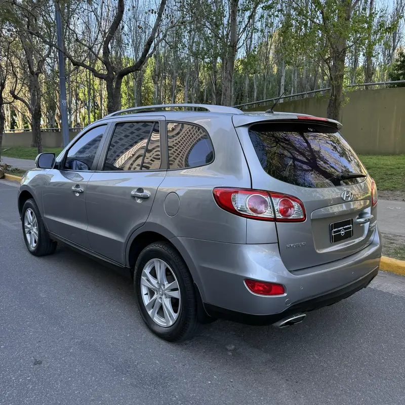 Mirá esta publicación de Hyundai Santa Fe