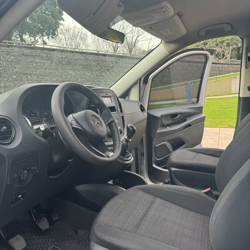 Mira esta publicación de Mercedes Benz Vito 2018 en Motordil