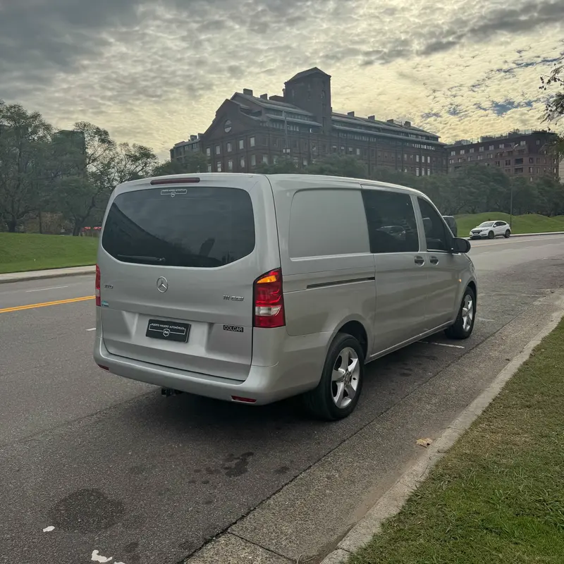 Mira esta publicación de Mercedes Benz Vito 2018 en Motordil