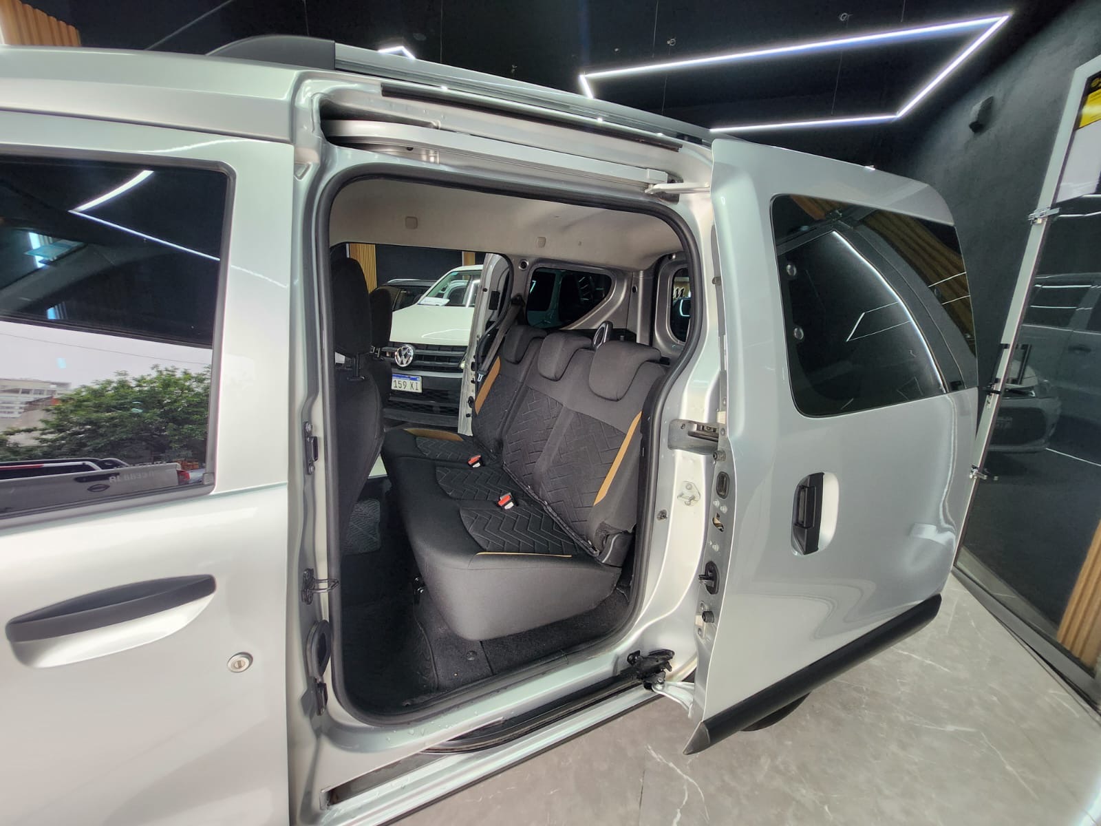 Mira esta publicación de Renault Kangoo 2024 en Motordil