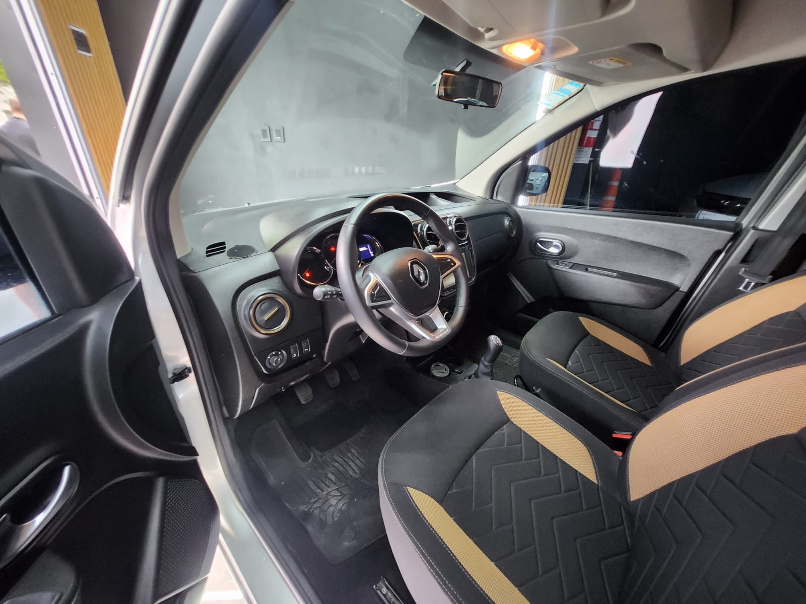 Mirá esta publicación de Renault Kangoo