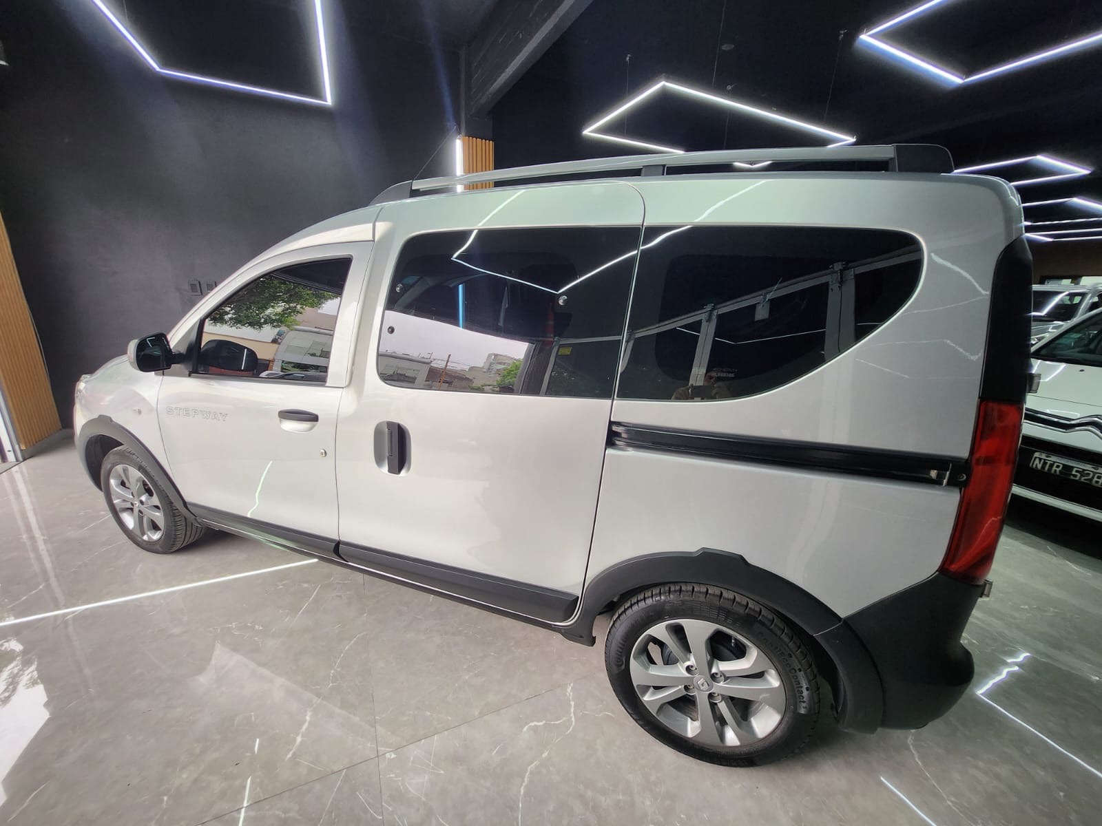 Mira esta publicación de Renault Kangoo 2024 en Motordil