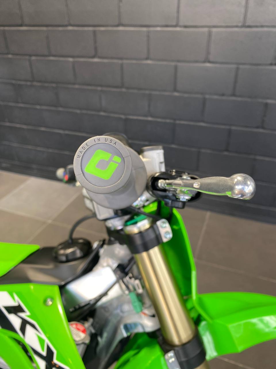 Mira esta publicación de Kawasaki KX 250 F 2025 en Motordil