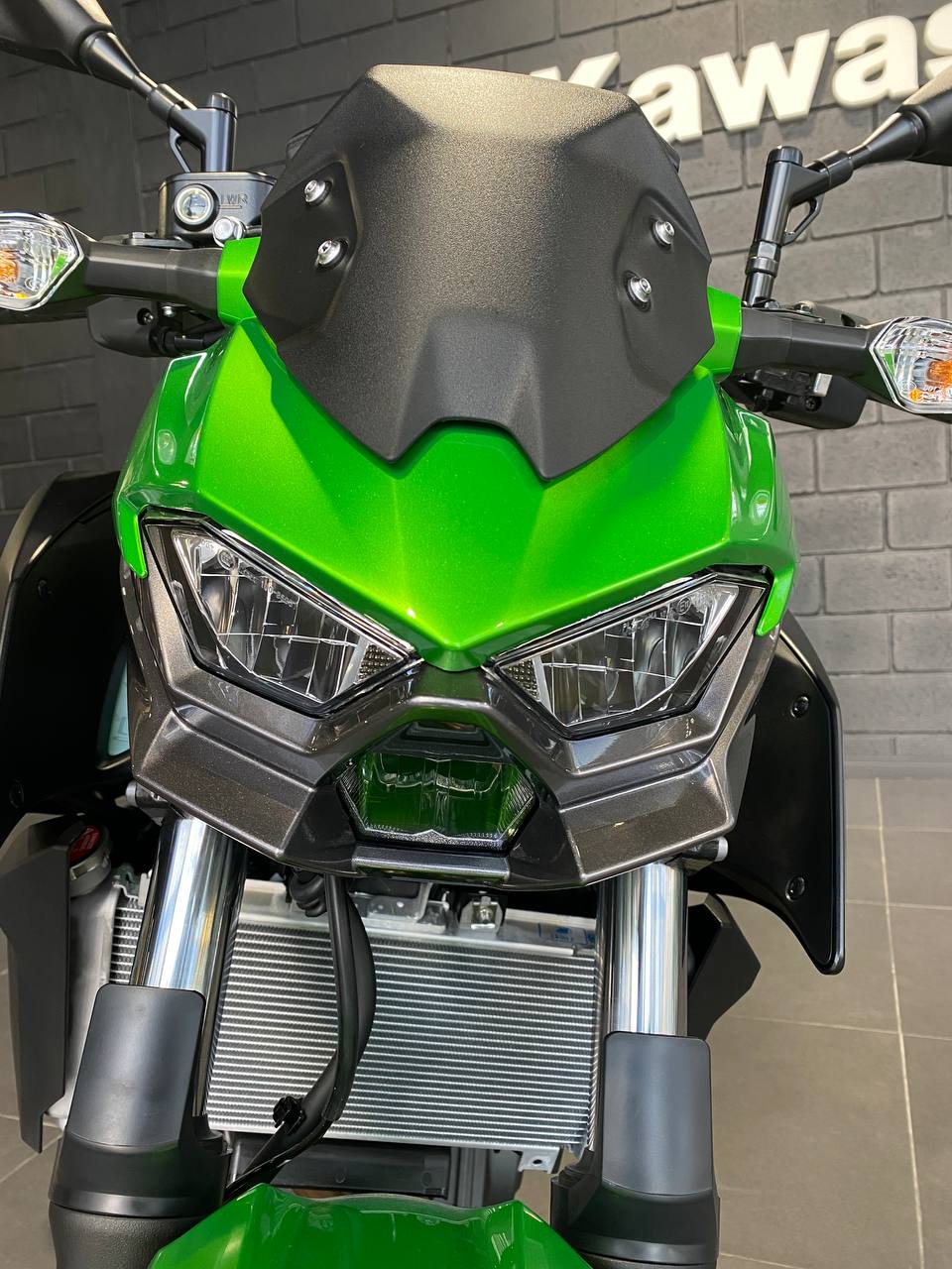 Mira esta publicación de Kawasaki Z 500 2025 en Motordil