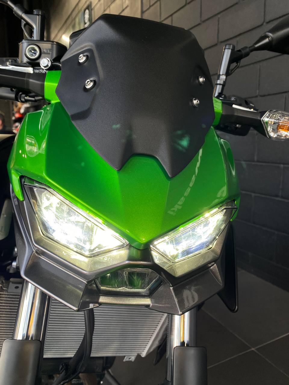 Mira esta publicación de Kawasaki Z 500 2025 en Motordil