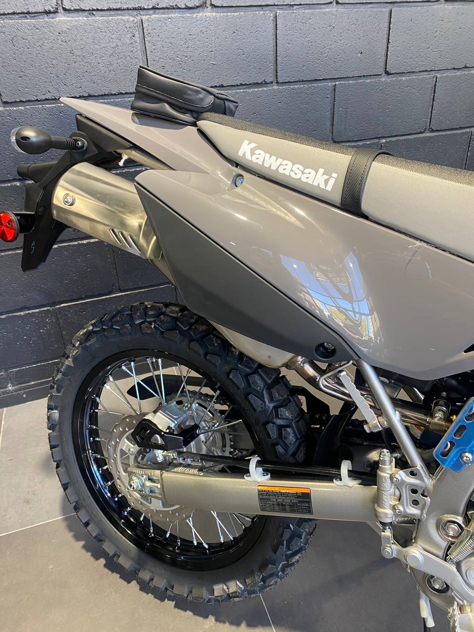 Mira esta publicación de Kawasaki KLX 300 2025 en Motordil