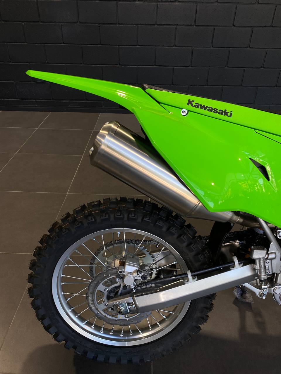 Mira esta publicación de Kawasaki KLX 300 R 2025 en Motordil