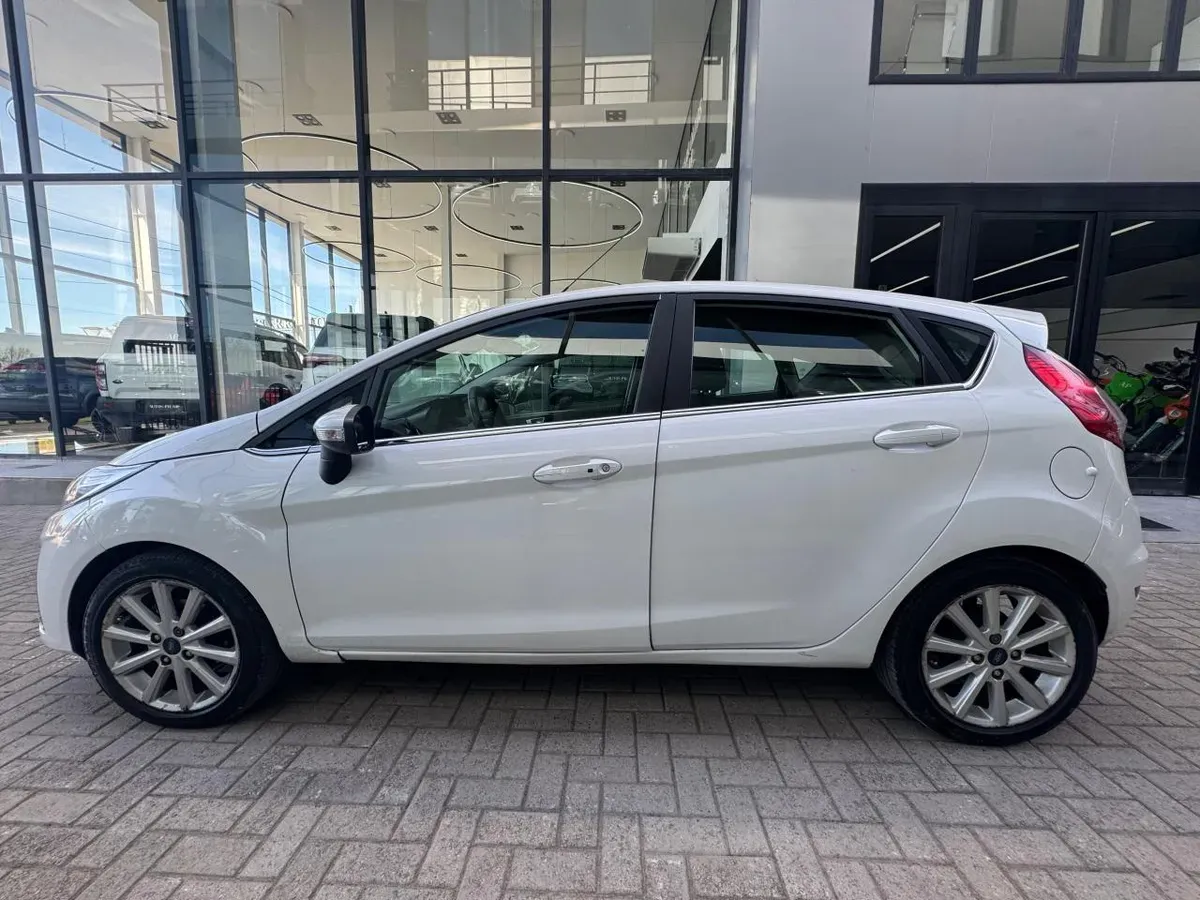 Mira esta publicación de Ford Fiesta 2018 en Motordil