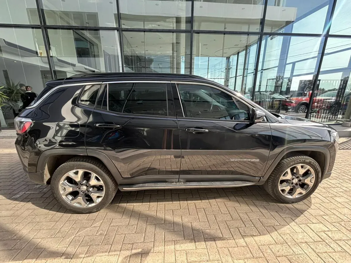 Mira esta publicación de Jeep Compass 2019 en Motordil