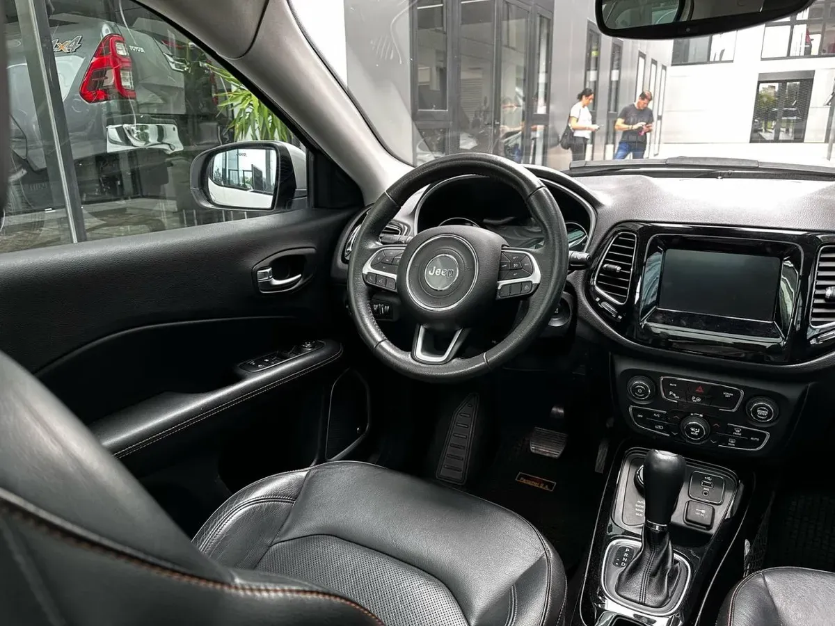 Mirá esta publicación de Jeep Compass