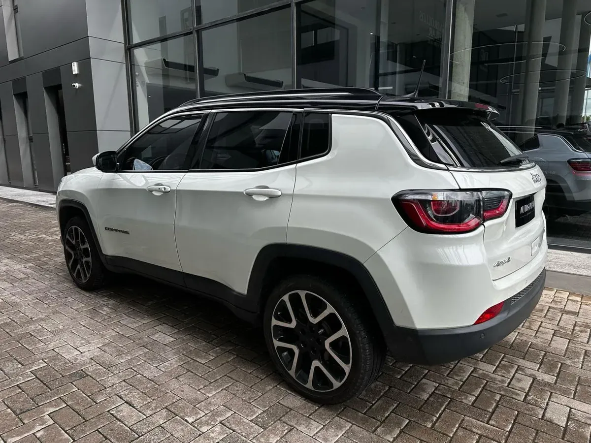Mira esta publicación de Jeep Compass 2018 en Motordil