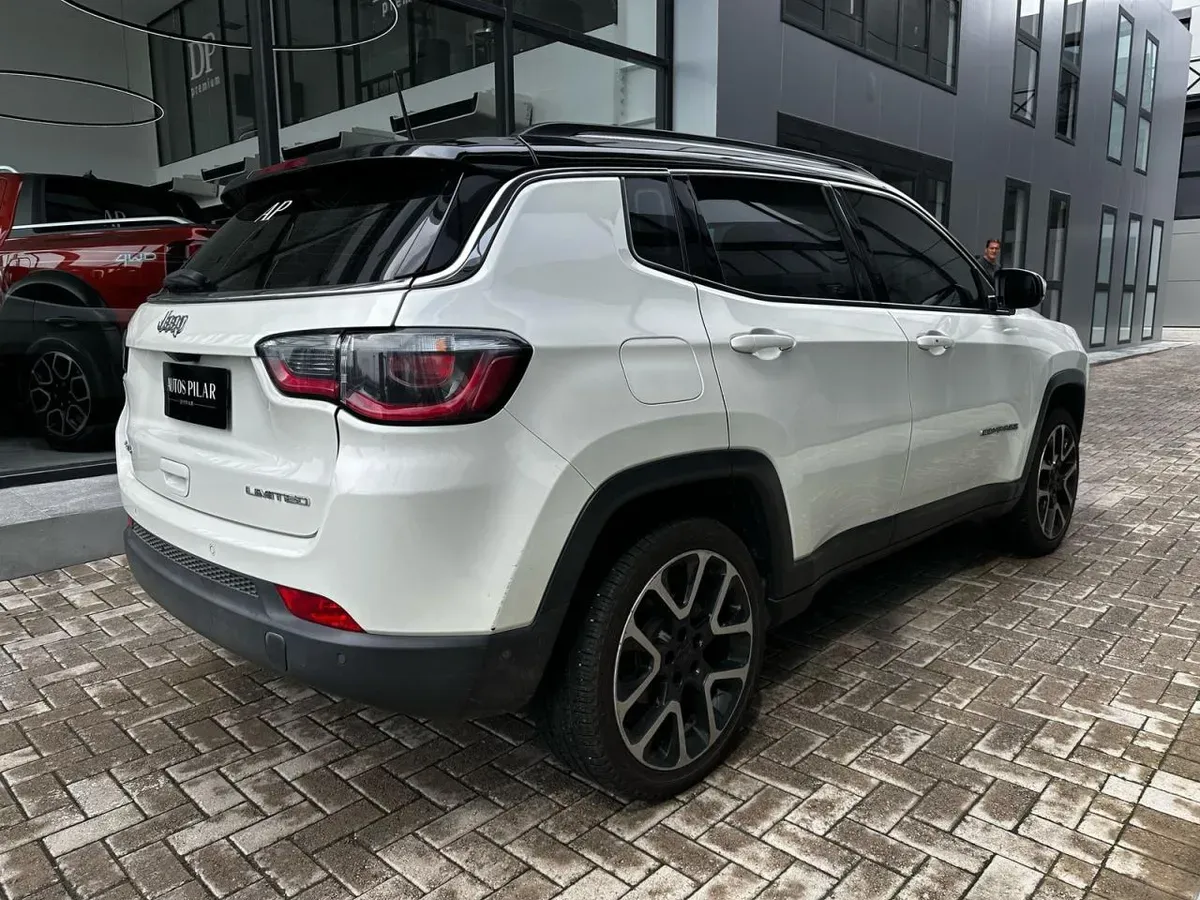 Mira esta publicación de Jeep Compass 2018 en Motordil