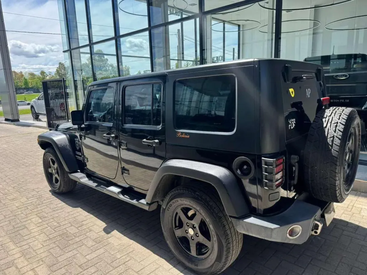 Mira esta publicación de Jeep Wrangler 2010 en Motordil