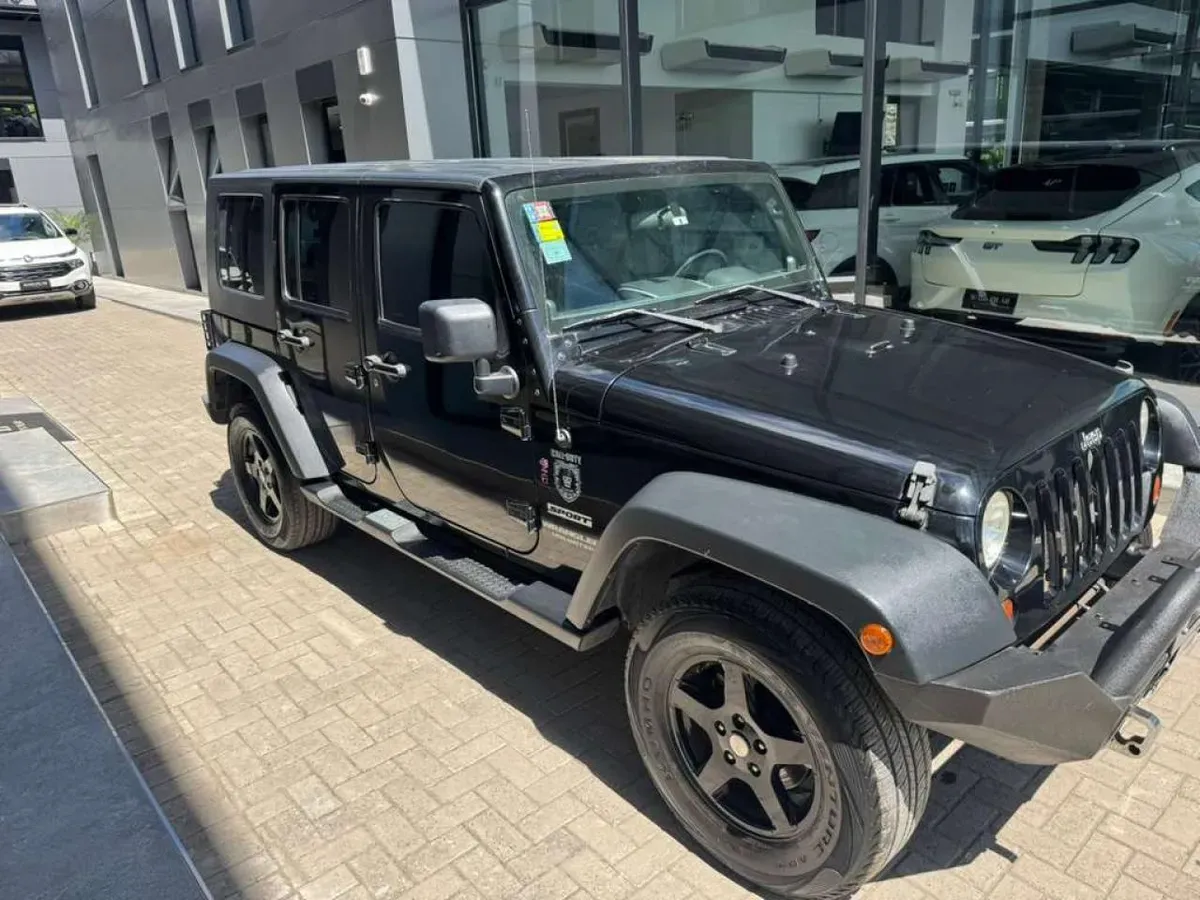 Mira esta publicación de Jeep Wrangler 2010 en Motordil