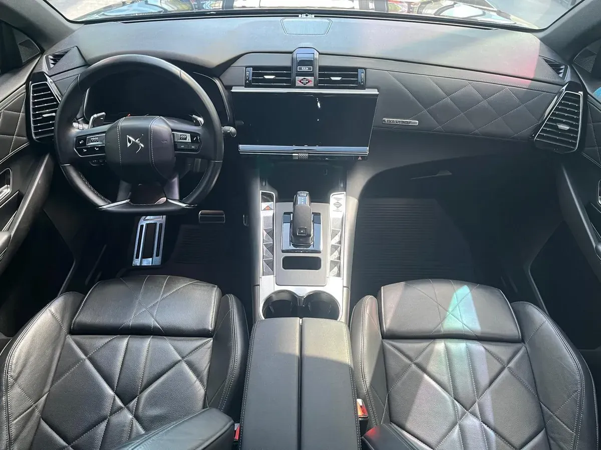 Mirá esta publicación de Ds Automobiles DS7