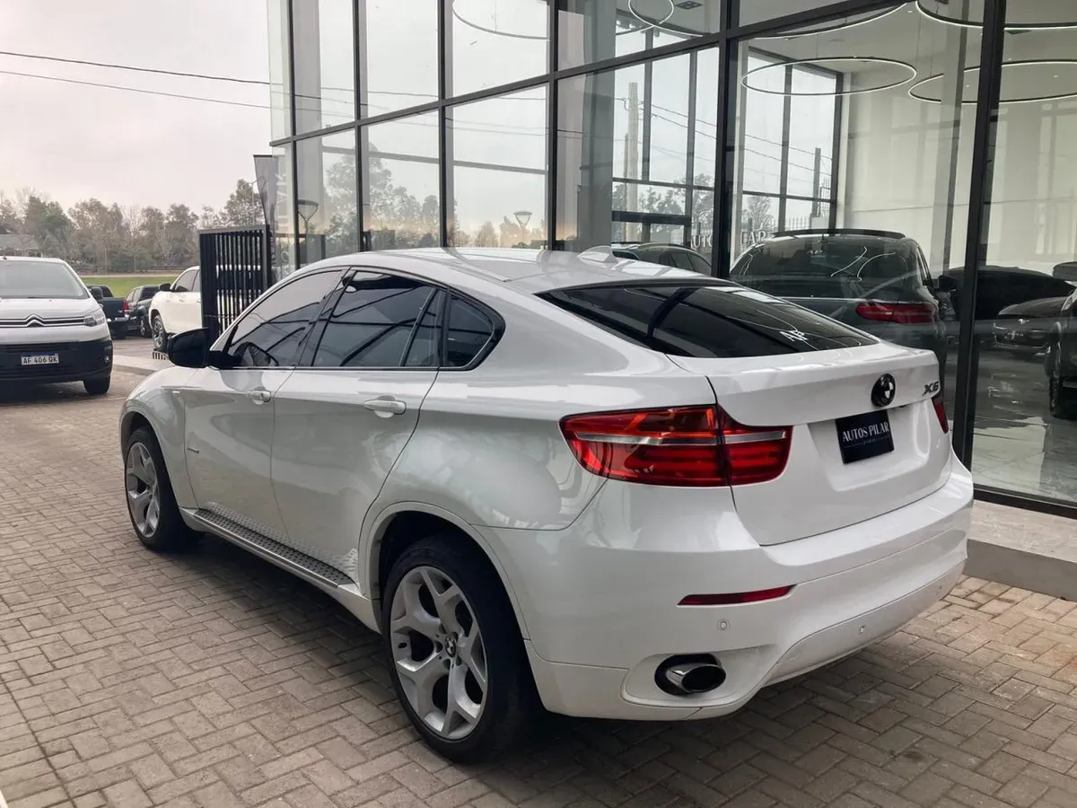Mira esta publicación de BMW X6 2013 en Motordil