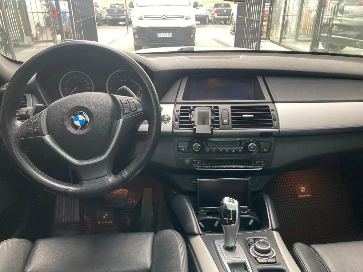 Mira esta publicación de BMW X6 2013 en Motordil