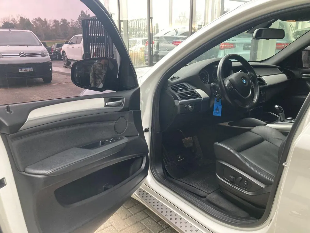 Mira esta publicación de BMW X6 2013 en Motordil
